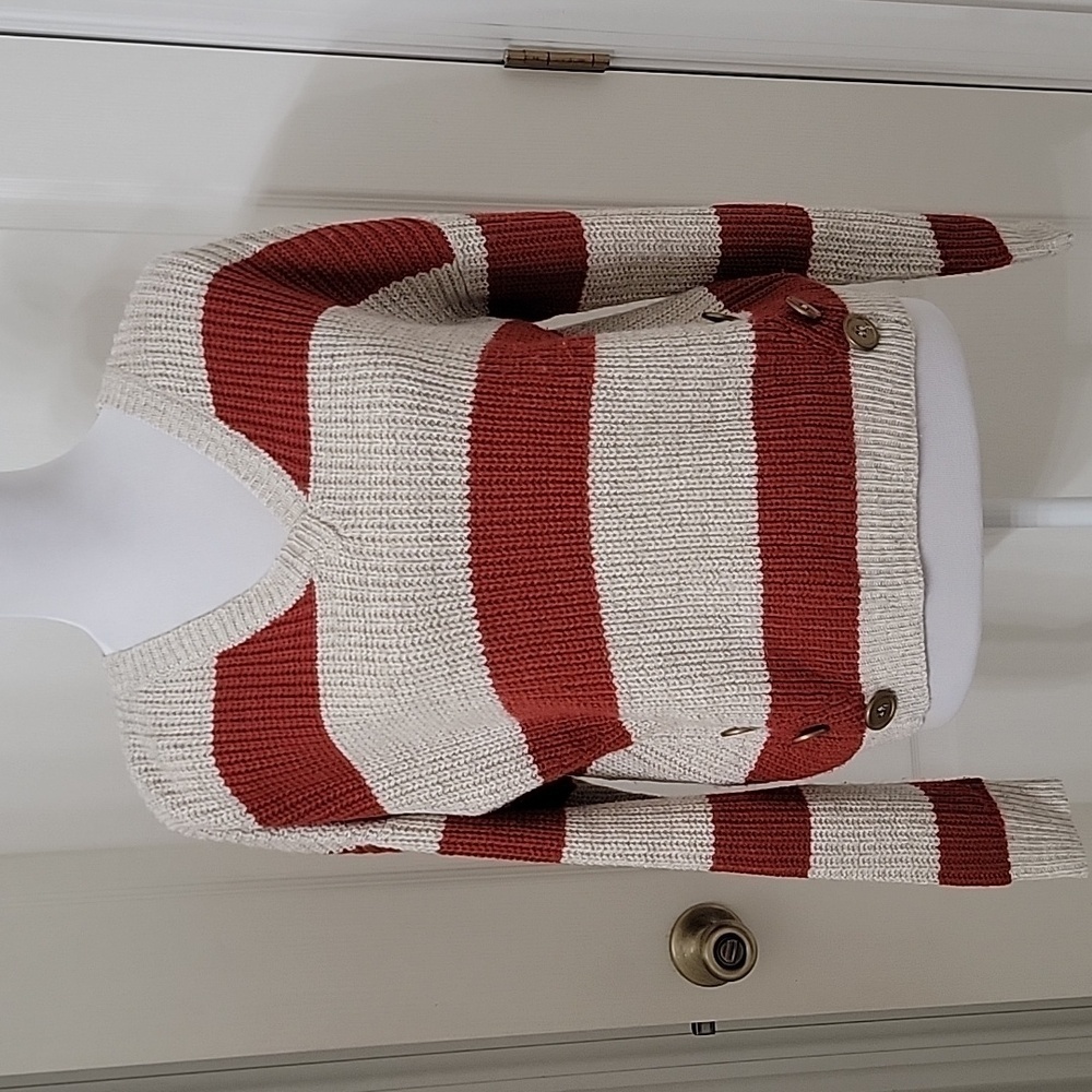 Freshman 1996 Size S Burnt Orange and Cream Striped V-Neck Sweater, EUC